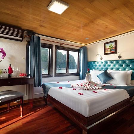 Charm Boutique Cruise Hotel Ha Long Exterior foto