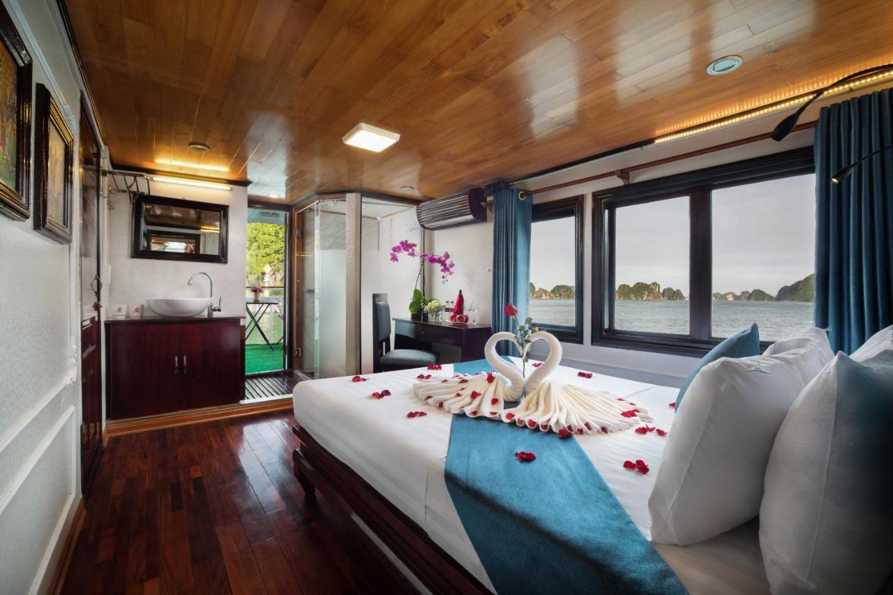 Charm Boutique Cruise Hotel Ha Long Exterior foto