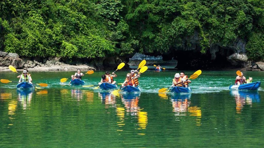 Charm Boutique Cruise Hotel Ha Long Exterior foto
